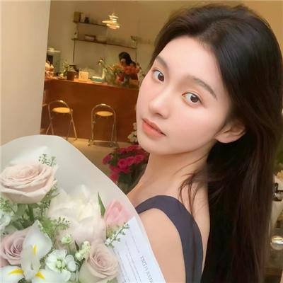 月光照遗骨，雪葬未亡人